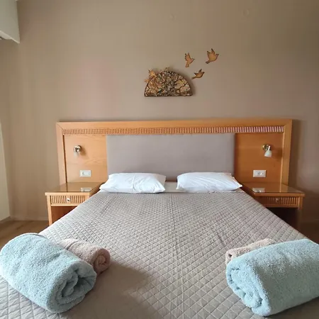 Nondas Apartment *