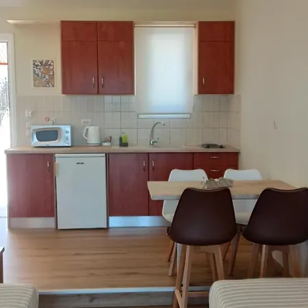 Apartment Nondas *